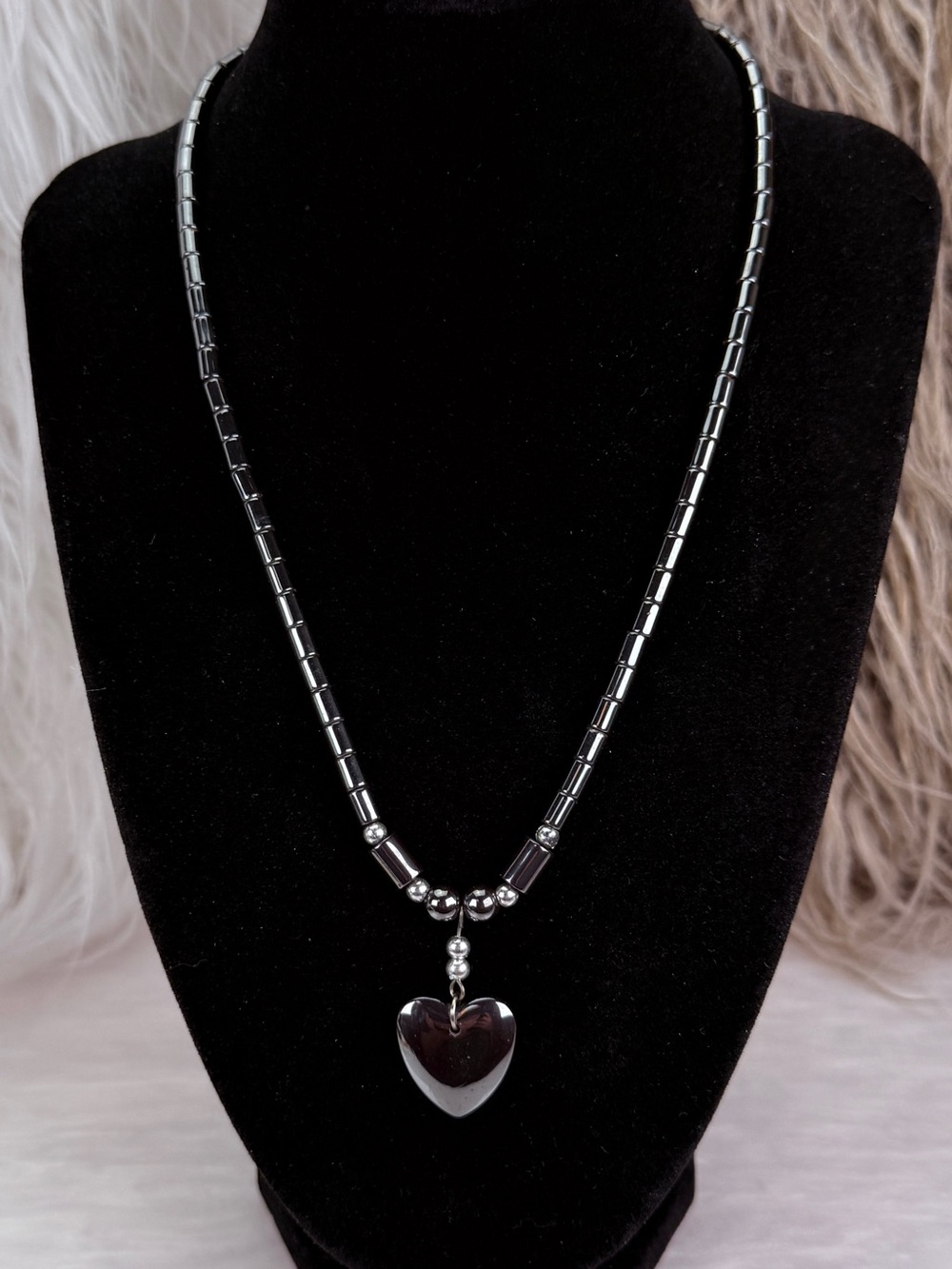 Vintage Hematite Heart Pendant Necklace Silver Tone Black Beads